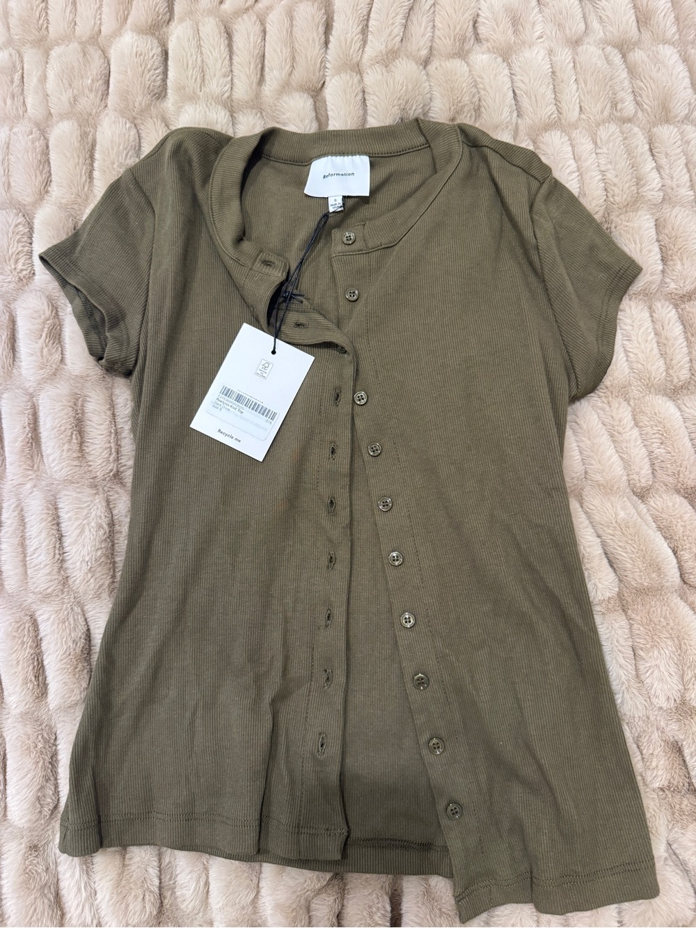 Reformation Olive Green Short Sleeve Button-Up Tee
